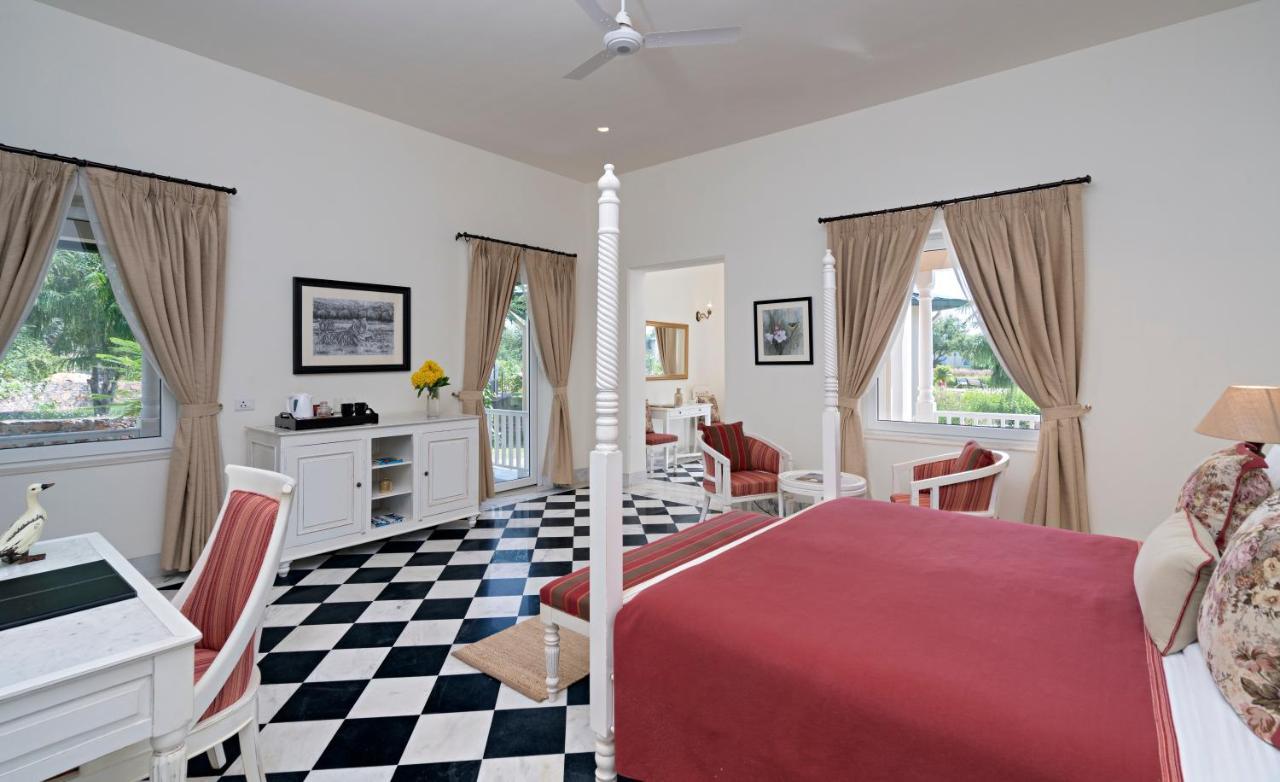 Sariska Manor Luxury Cottages Tehla Eksteriør bilde